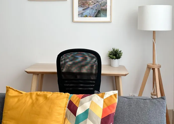 Ekaterine Uptown Apartment *