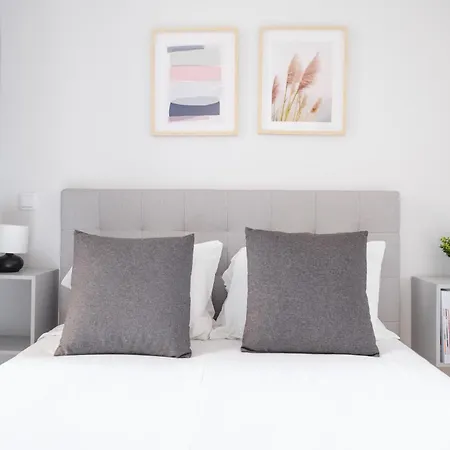 Ekaterine Uptown Apartment Porto