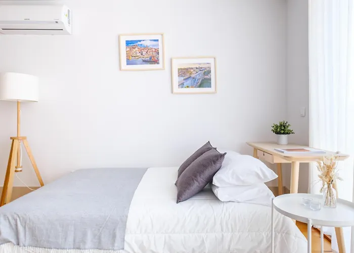 Ekaterine Uptown * 波尔图