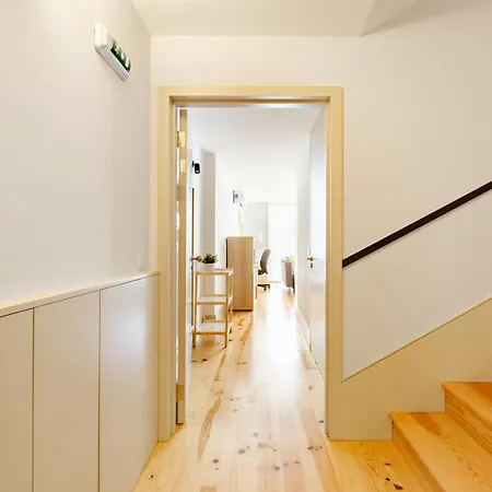Ekaterine Uptown Apartment